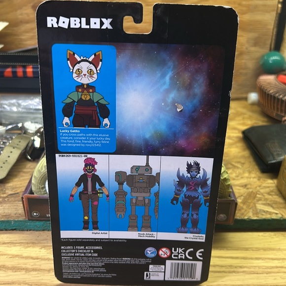 ROBLOX LUCKY GATITO ACTION FIGURE WITH ACCESSORIES. - Picture 7 of 10